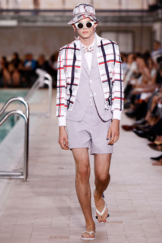 Moncler Gamme Bleu / - 2010